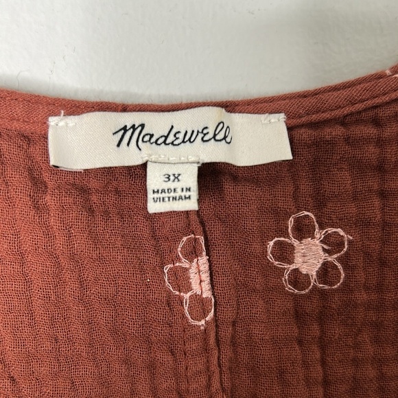 Madewell Maira Lightspun Embroidered Floral Burnished Mahogany Weap Top - Picture 3 of 7